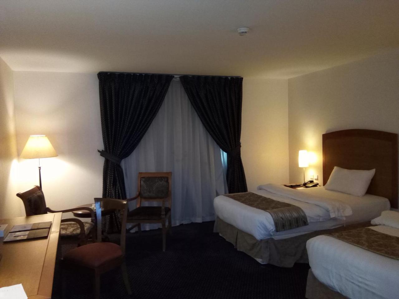 Hala Hotel Al-Chubar Zewnętrze zdjęcie