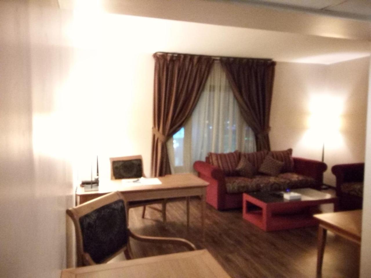 Hala Hotel Al-Chubar Zewnętrze zdjęcie